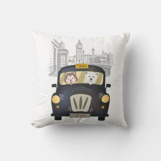 Taxi de Londres noir conduit par Coussin de chiens