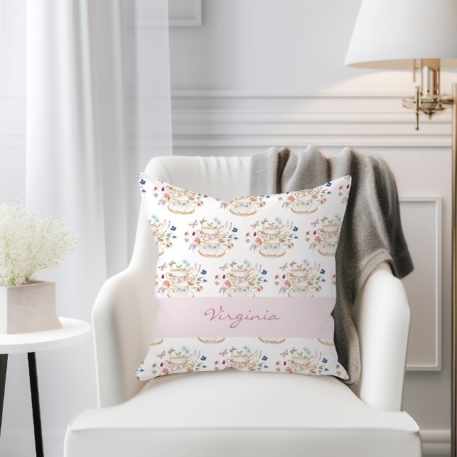 Tea-Party Kissen (Wildflower Floral Tea Party Throw Pillow by Painted Paperie
)