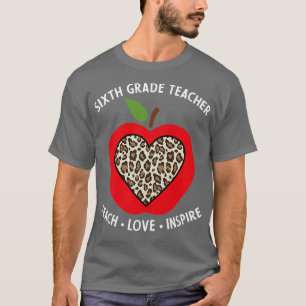 Teach Liebe Inspiriert Herzstück Valentinstag 6. K T-Shirt