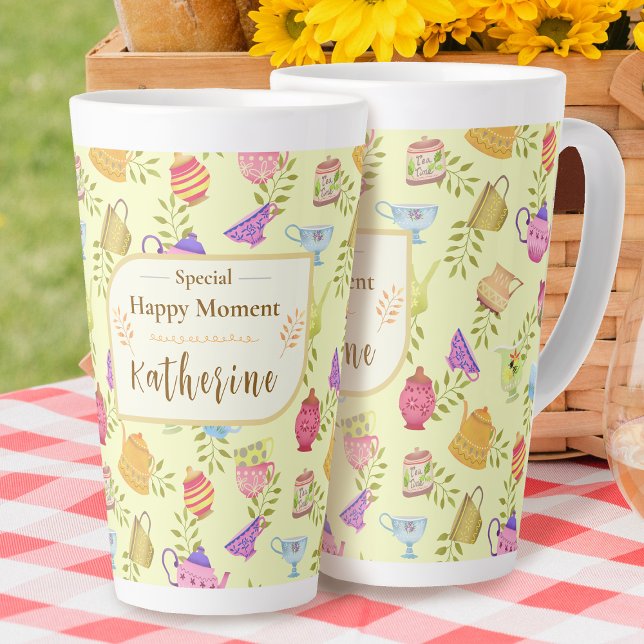 Teacots et tasses Jardin Jaune (Teapots and Cups Garden Yellow Latter Mug.)