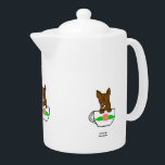 Teacup-Chihuahua-Teekanne<br><div class="desc">Sie können mein entzückendes Zeichnen eines kleinen Teacup Chihuahua bewundern, der innerhalb eines Teacup sitzt, Teacup haben eine schöne Blume auf ihr, ich nennen dieses Zeichnen, "TeacupChihuahua, " hinzugefügt auf diese Teekanne. Diese Teekanne lässt jedermann lächeln, um diese entzückenden kleinen Teacup-Chihuahua zu sehen, diese Teekanne macht das perfekte Geschenk für...</div>
