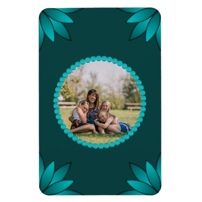 Teal Leaf Mandala Design auf Dunkelcyan Magnet (Vertikal)
