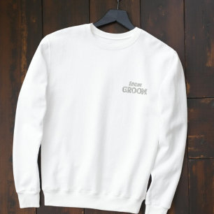 Team Bräutigam moderne einfache Typografie Hochzei Besticktes Sweatshirt