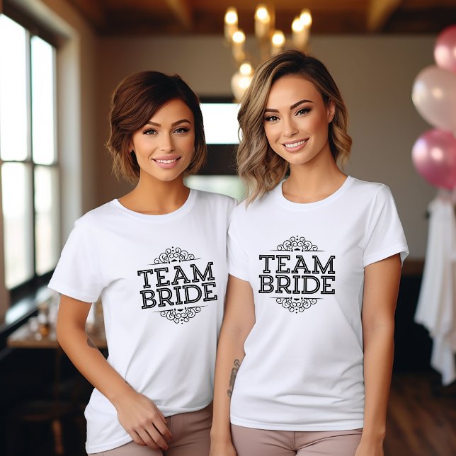 Team Bride Bachelorette Wedding Party Bridesmaid T-Shirt (Von Creator hochgeladen)