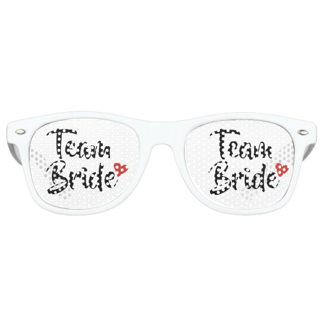 Team Bride Red Heart Partybrille (Vorderseite)