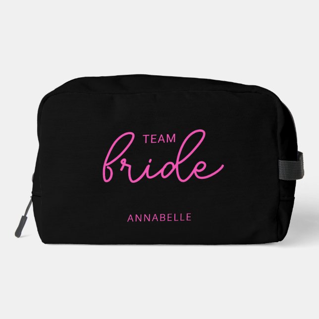 Team Bride Wedding Black and Pink Bachelorette Waschbeutel (Rückseite)