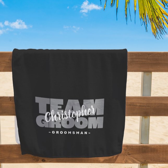 Team Groom Trauzeuge Hochzeit Cool Retro Black Poo Strandtuch (Von Creator hochgeladen)