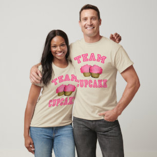 Team-Kuchen-T-Shirts, Hoodies, Tassen, Geschenke T-Shirt