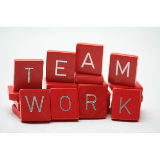 Teamwork-Skulptur Freistehende Fotoskulptur (Vorne)