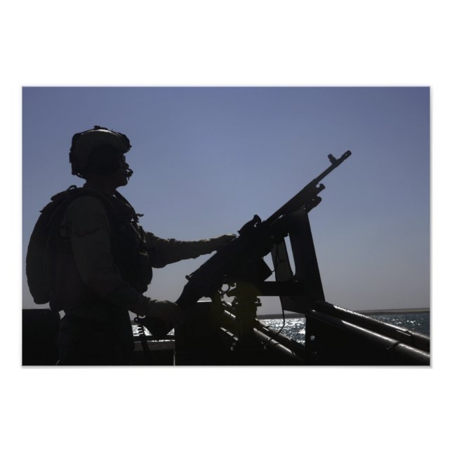 Techniker bemannt ein Maschinengewehr M240 im Irak Fotodruck (Vorne)