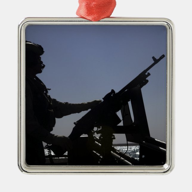 Techniker bemannt ein Maschinengewehr M240 im Irak Silbernes Ornament (Vorne)