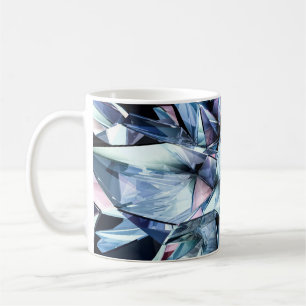 Technischer Dreieck Kristallhintergrund. Kaffeetasse