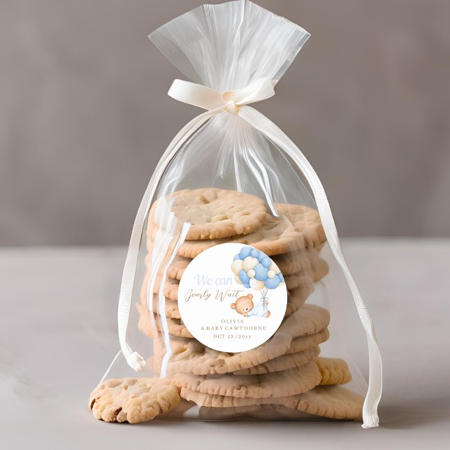 Teddy Baby Boy Shower Runder Aufkleber (Von Creator hochgeladen)