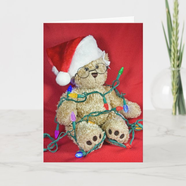 Teddy Bär in den Weihnachtslichtern Feiertagskarte (Vorderseite)
