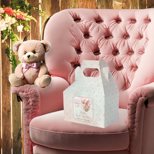 Teddy Bear Balloons Girl Bearly Wait Baby Shooter Geschenkschachtel (Teddy Bear and Pink Hot Air Balloons with Flowers "We Can Bearly Wait" Baby Shower Favor Box)