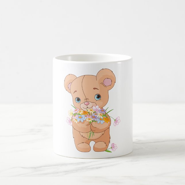 Teddy Bear Holding a Bouquet Tasse (Von Creator hochgeladen)
