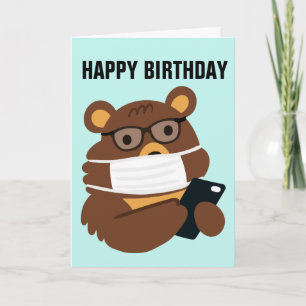 TEDDY BEAR TRAGEN EINE MASK GEBURTSKARTE KARTE
