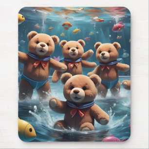 Teddy Bears Schwimmen in einem Fisch-Pool Mousepad