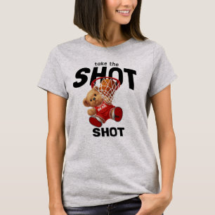 Teddybär beim Slam Dunk Basketball T-Shirt