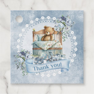 Teddybär in knabriechblauen Blüten Braun Babydusch Geschenkanhänger