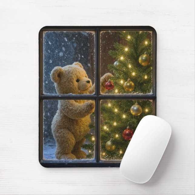 Teddybär schmückt einen Weihnachtsbaum Mousepad (Mit Mouse)