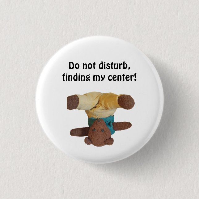 Teddybär steht auf seinem Kopf Button (Vorderseite)