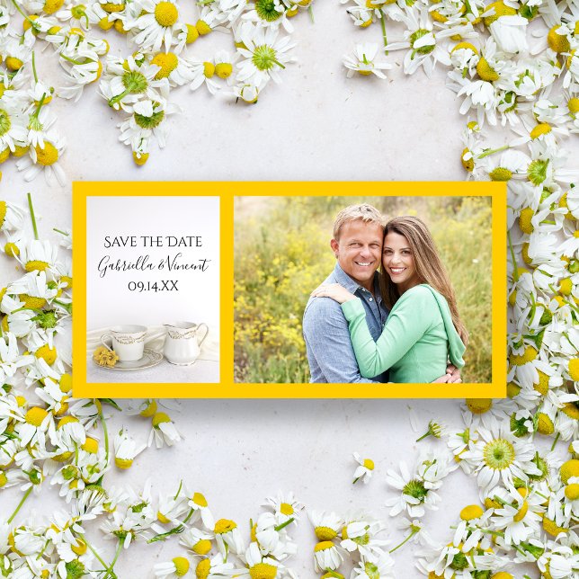 Tee-Cup mit gelben Daisies Hochzeit Save the Date (Von Creator hochgeladen)