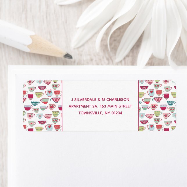 Tee Cups Moderne Vintage Rücksendeadresse (Insitu)