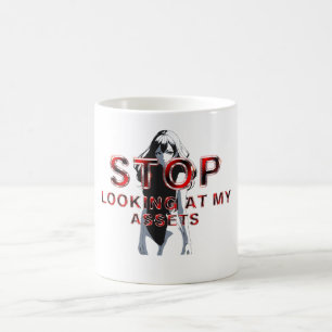 TEE-Hör auf, meine Vermögenswerte auf T-Shirts anz Kaffeetasse