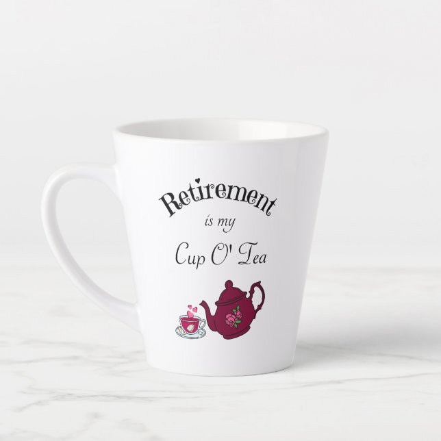 Tee liebt das Ruhestand mit dunkelrotem Teekessel Milchtasse (Links)