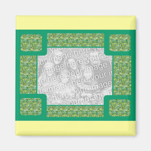 Tee mit gelbem Schablonenmagneten Magnet