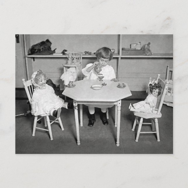 Tee-Party mit Dolls, 1923 Postkarte (Vorderseite)