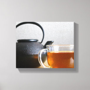 Teebecher mit Tee aus schwarzem Metall Kettle 8x10 Leinwanddruck