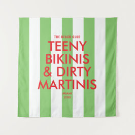 Teeny Bikinis & Dirty Martinis Beach Club Wandteppich
