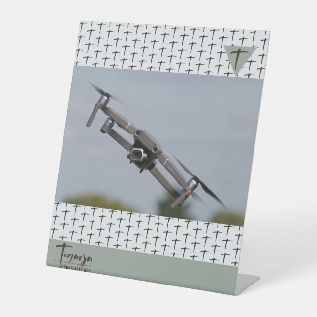 TEGARJA SOCKELSCHILD (Vorderseite)