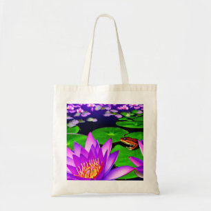 Teichszene mit Wasserlilie, Lily Pads und Frosch Tragetasche