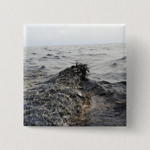 Teil eines Ölteppichs im Golf von Mexiko Button