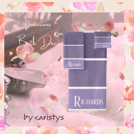 Teintes violettes brodées avec du blanc