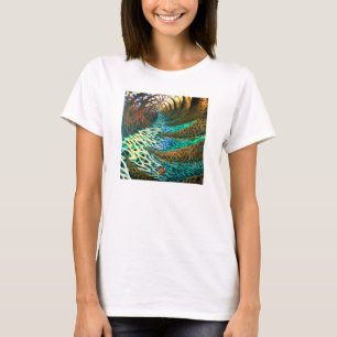 "Teleskopische Landschaft" durch den V-Hals T-Shirt