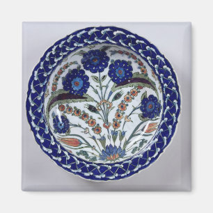 Teller mit einer Blumendekoration, Iznik Magnet