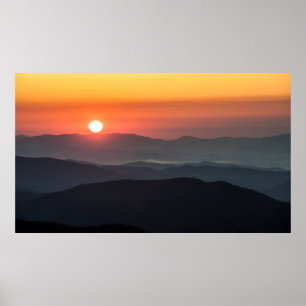 Tennis-Berg, Friedhof-Feld, Sonnenaufgang Poster