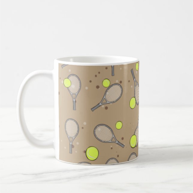 Tennis Nahtloses Muster - Racket und Ball auf Brow Kaffeetasse (Links)