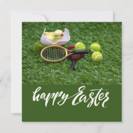 Tennis Osterurlaub mit Schläger und Kugeln Feiertagskarte