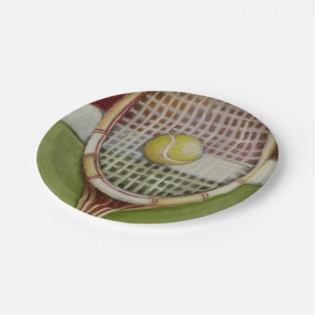 Tennis-Racket mit Ball-Lay vor Gericht Pappteller (Schrägansicht)