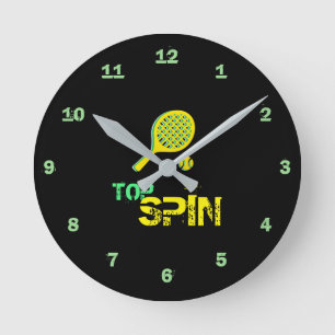 Tennis-Sport-Pop-Kunst, grüner u. gelber Schläger Runde Wanduhr
