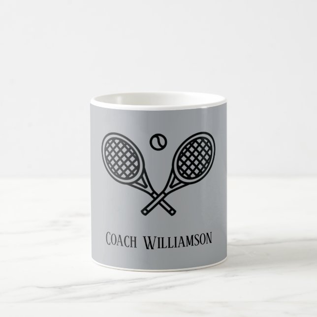 Tennis Theme Mit Monogramm Name Coach Kaffeetasse (Mittel)