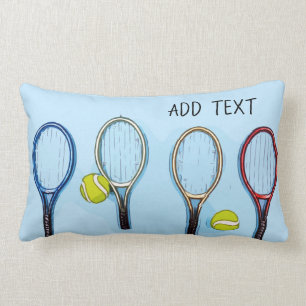 Tennisball und Turnschuh auf blauem Hintergrund Lendenkissen