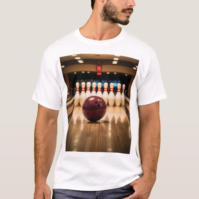 Tenpin Bowling Strike. T-Shirt (Vorderseite)