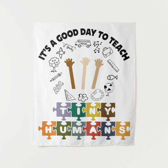 Tenture 1/4, C'est un bon jour pour apprendre de minuscule (Devant)