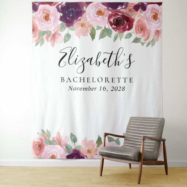 Tenture Aquarelle Florale Broussaillée Bourgogne Bachelore (En situation)